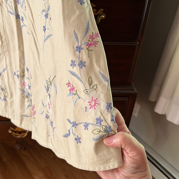 Covington embroidered cotton skirt - Picture 3 of 16